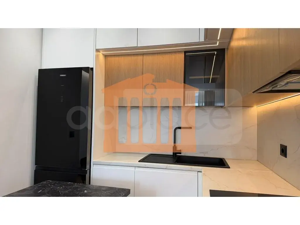 Apartment 1+2 rooms 98 m² 4 floor