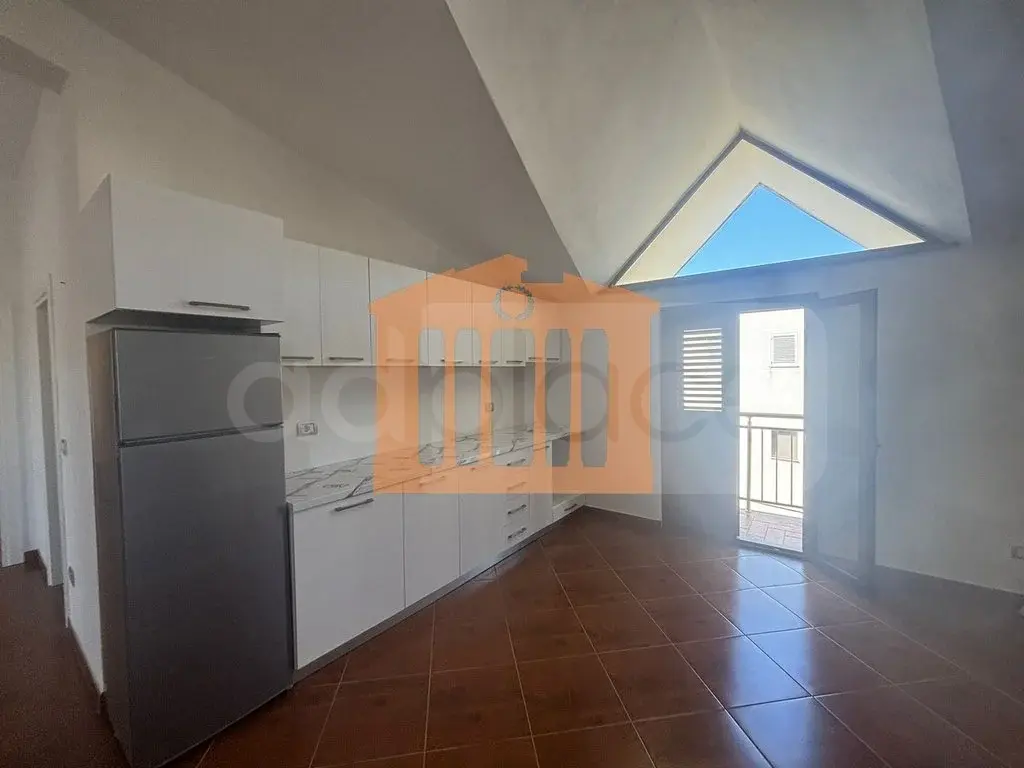 Apartament 1+2 dhoma 151 m² 3 kati
