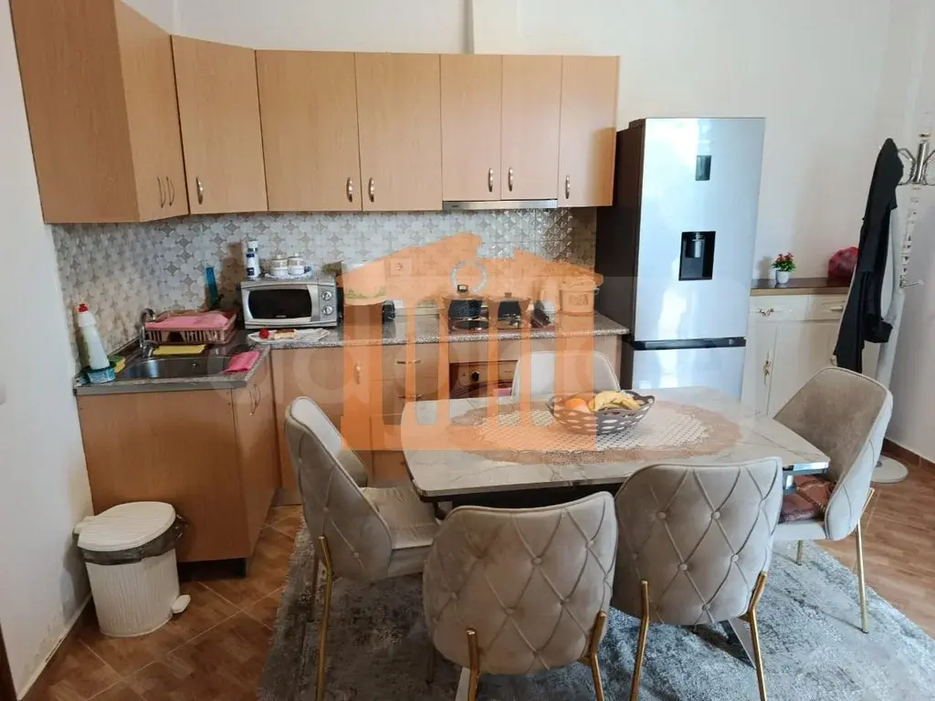 Vilë 236 m² 2 kati