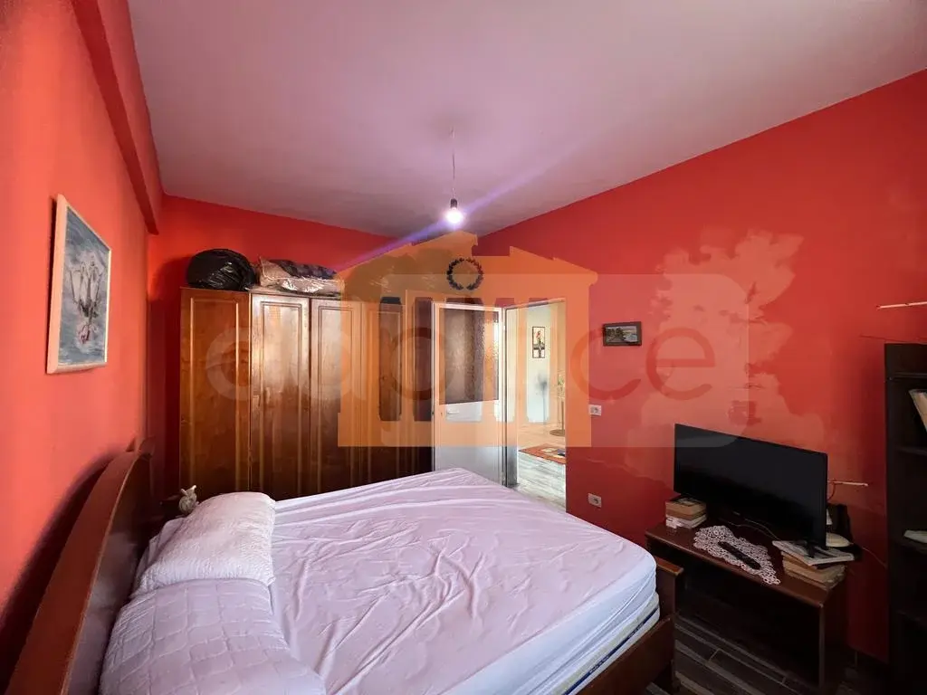 Apartament 1+2 dhoma 110 m² 1 kati