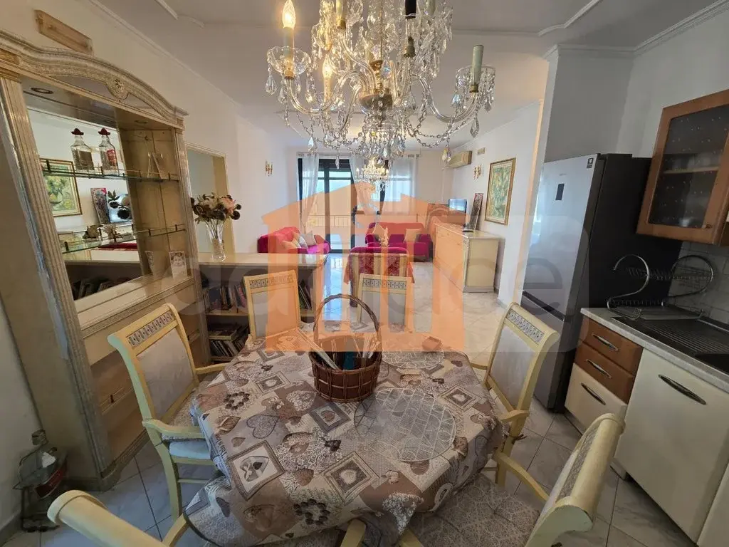 Apartament 1+2 dhoma 136 m² 5 kati