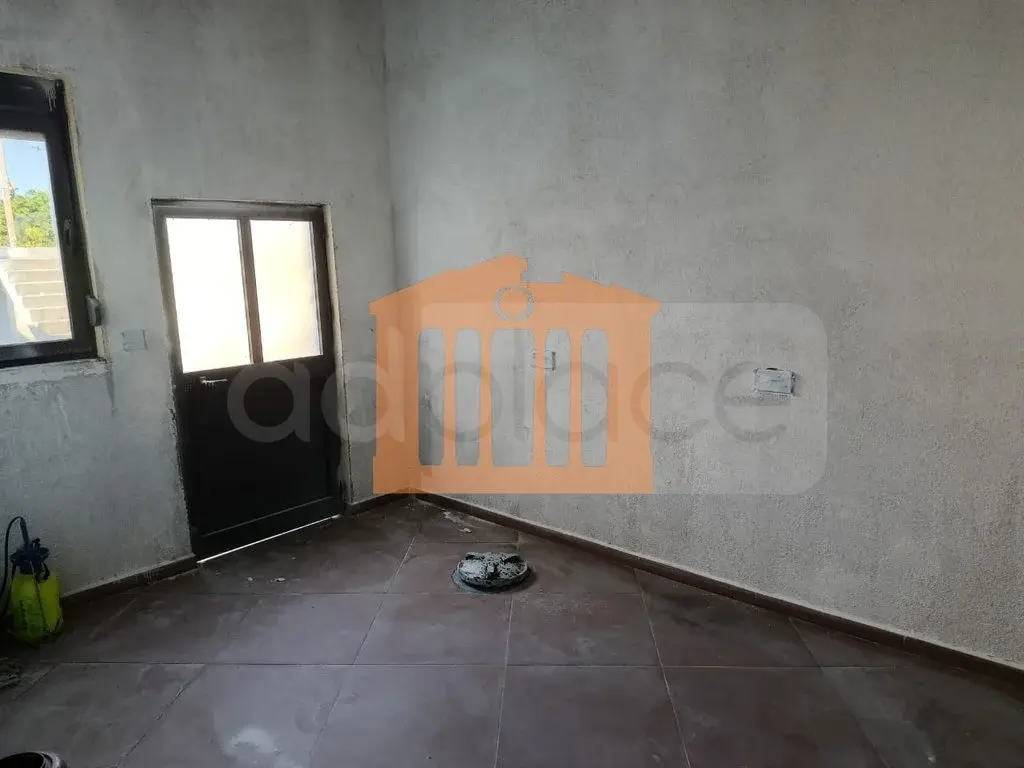 Pasuri të patundshme komerciale 300 m²