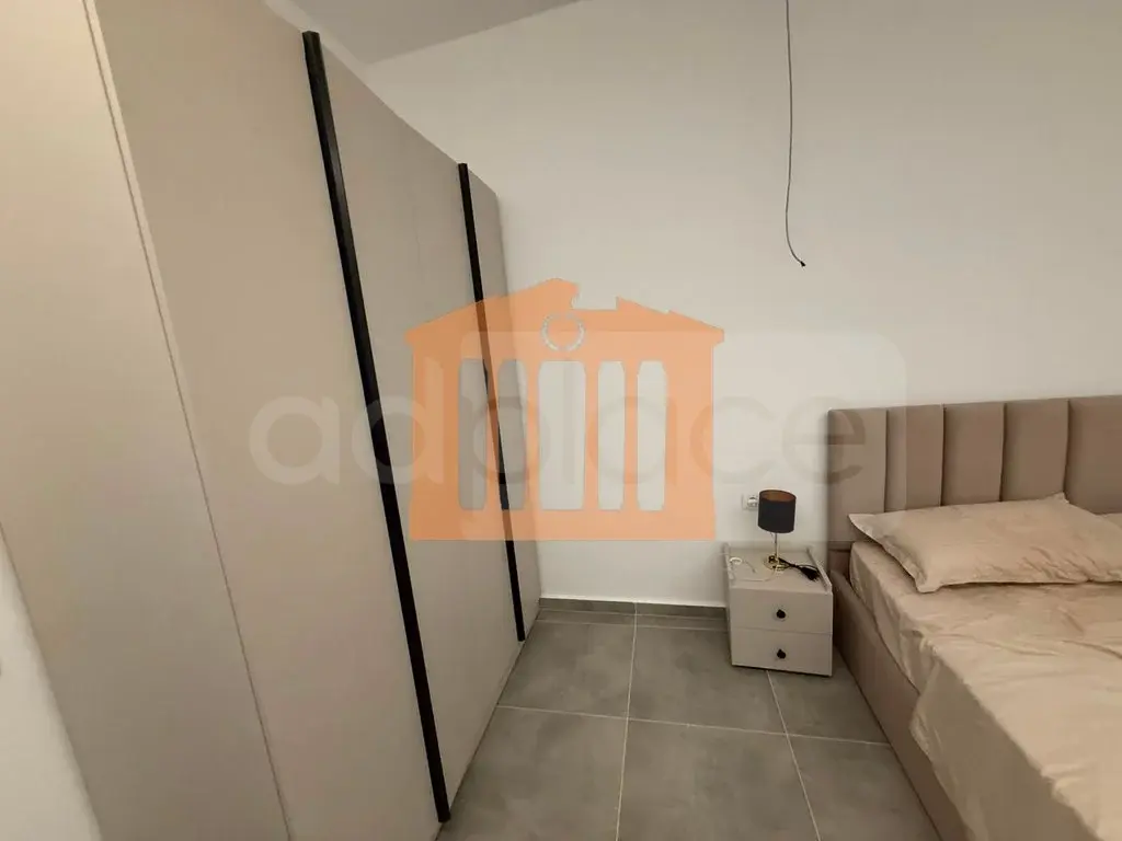 Apartament 1+1 dhoma 50 m² 8 kati