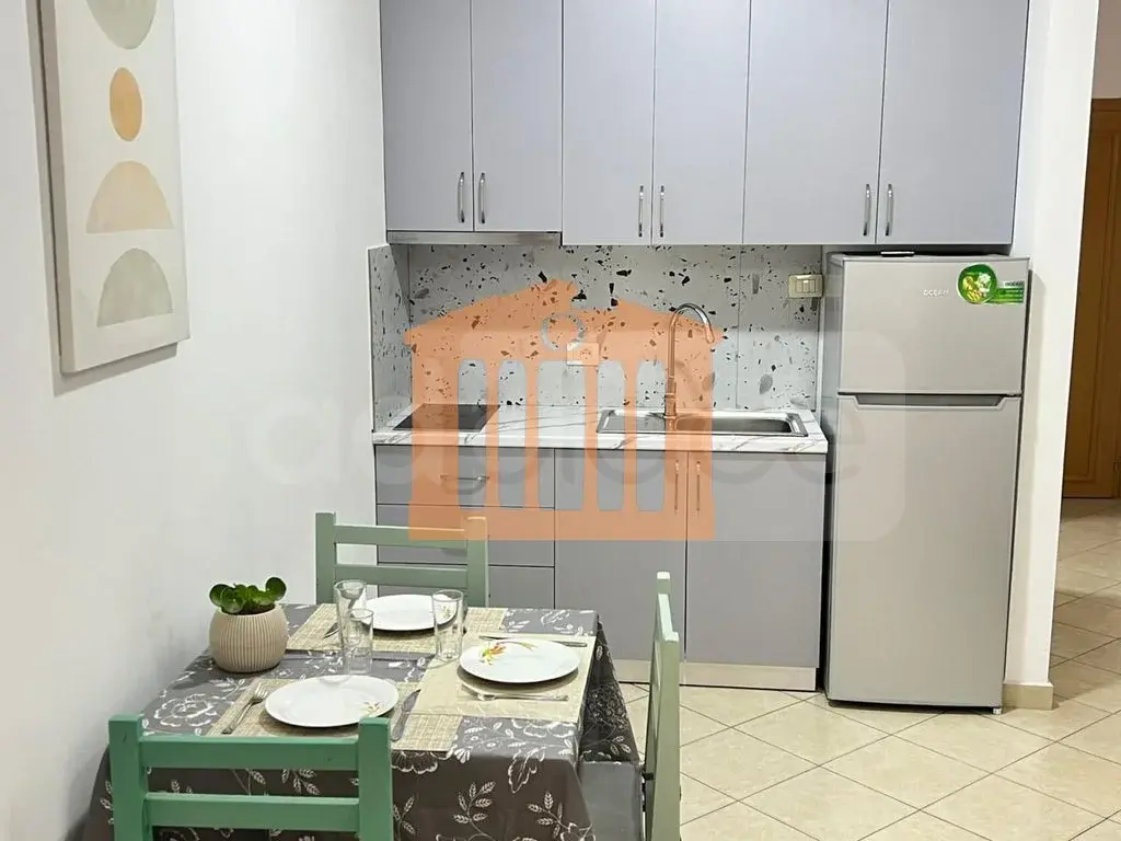 Pasuri të patundshme komerciale 1050 m² 8 kati