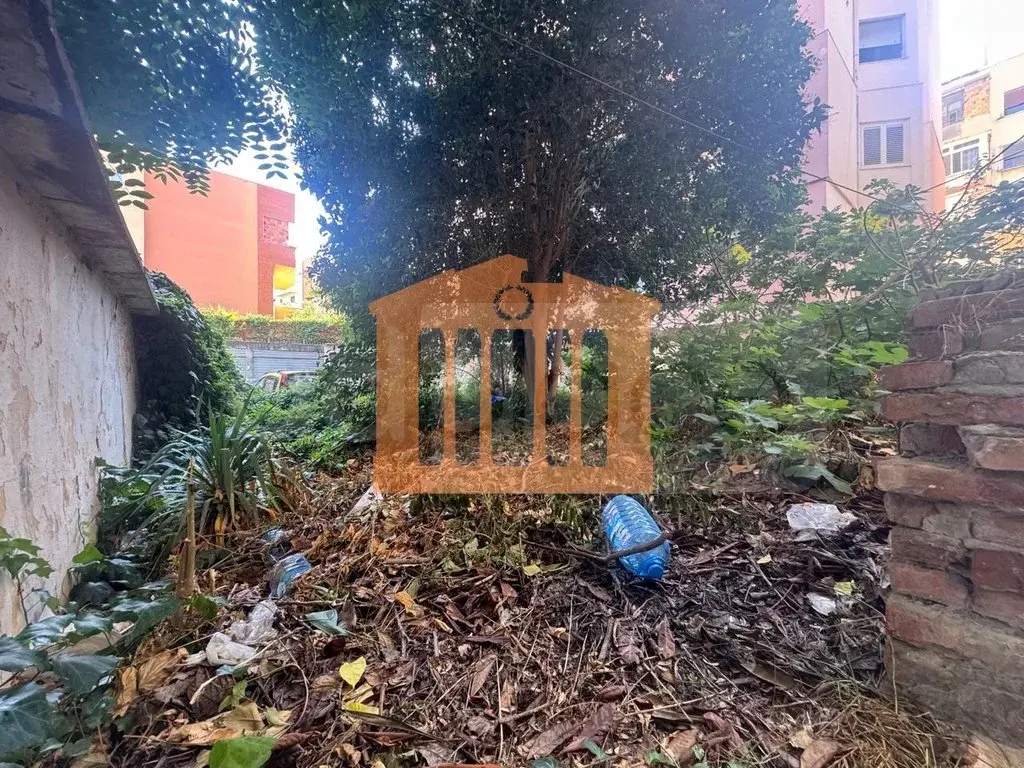 Parcela toke 104 m²