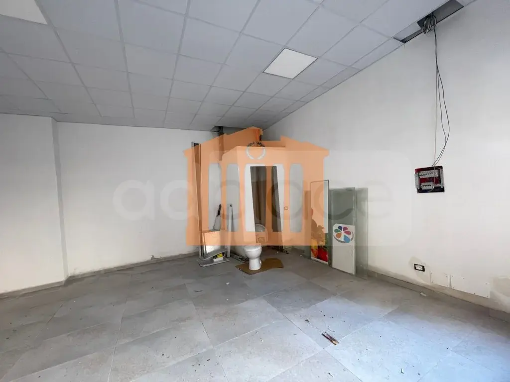 Коммерческая недвижимость 32 м²
