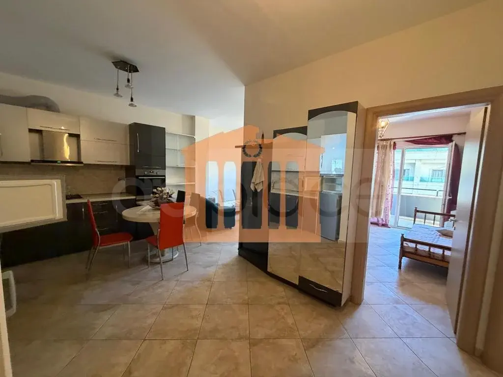 Apartament 1+2 dhoma 88 m² 3 kati