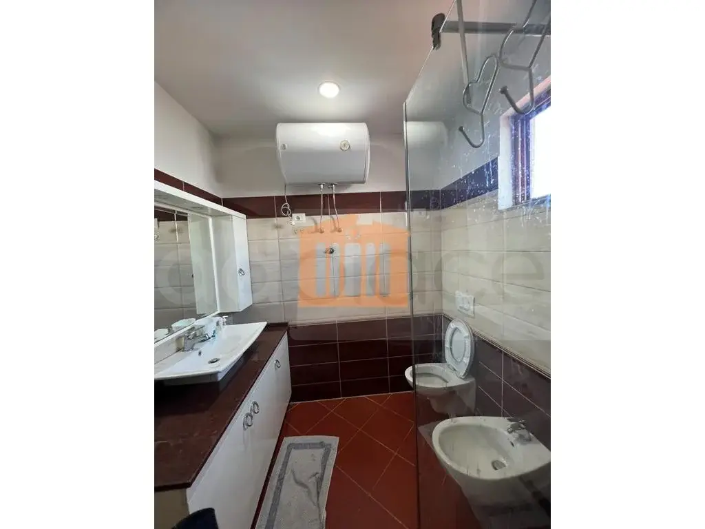 Apartament 1+2 dhoma 75 m² 4 kati