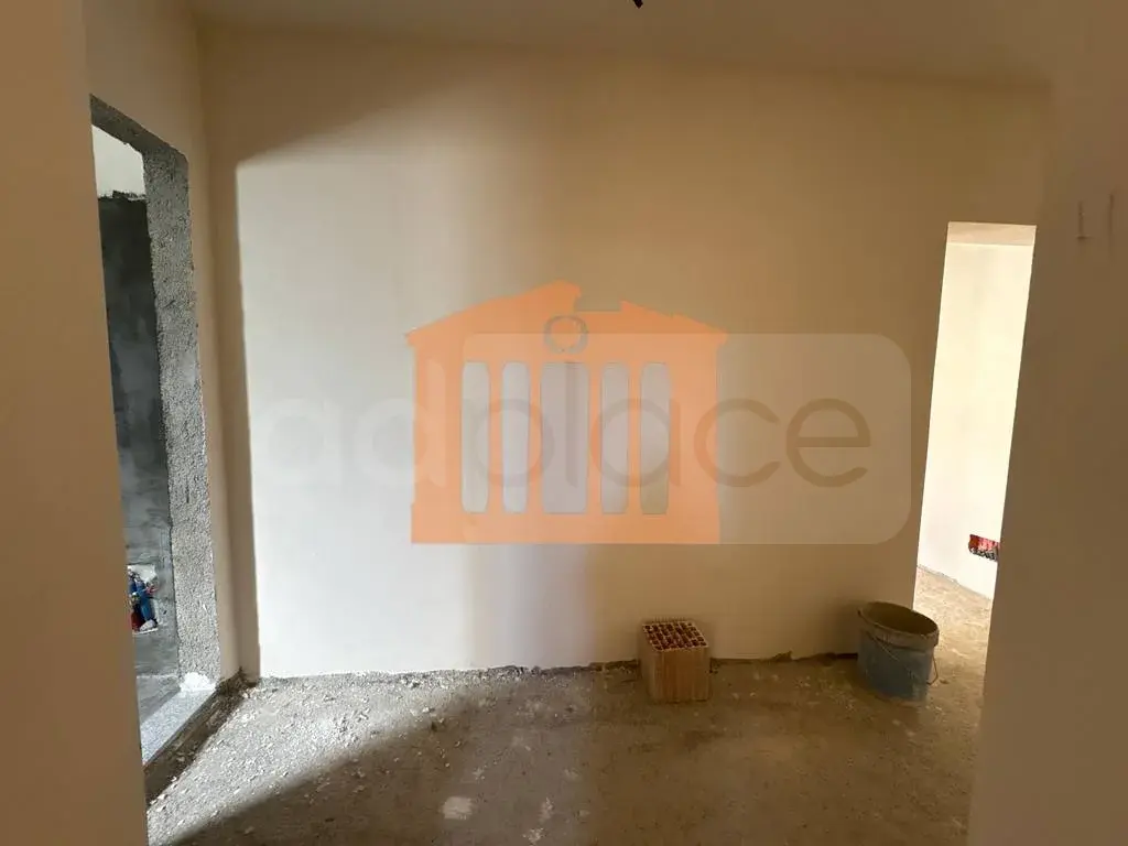 Apartament 1+3 dhoma 114 m² 2 kati
