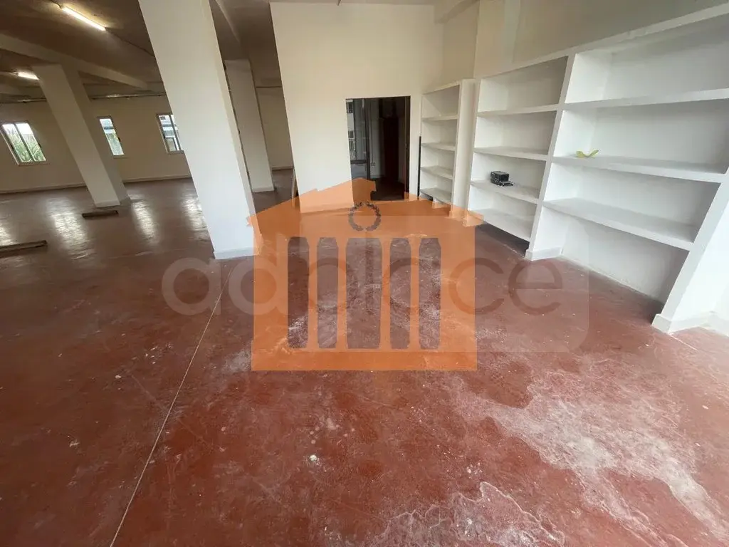 Pasuri të patundshme komerciale 800 m²