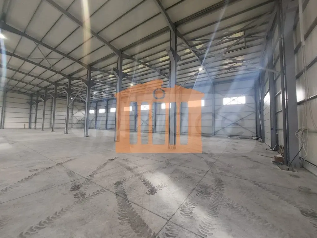 Pasuri të patundshme komerciale 1500 m² 1 kati
