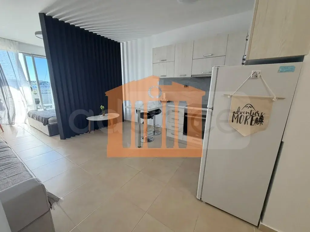 Apartament 1+1 dhoma 4 kati