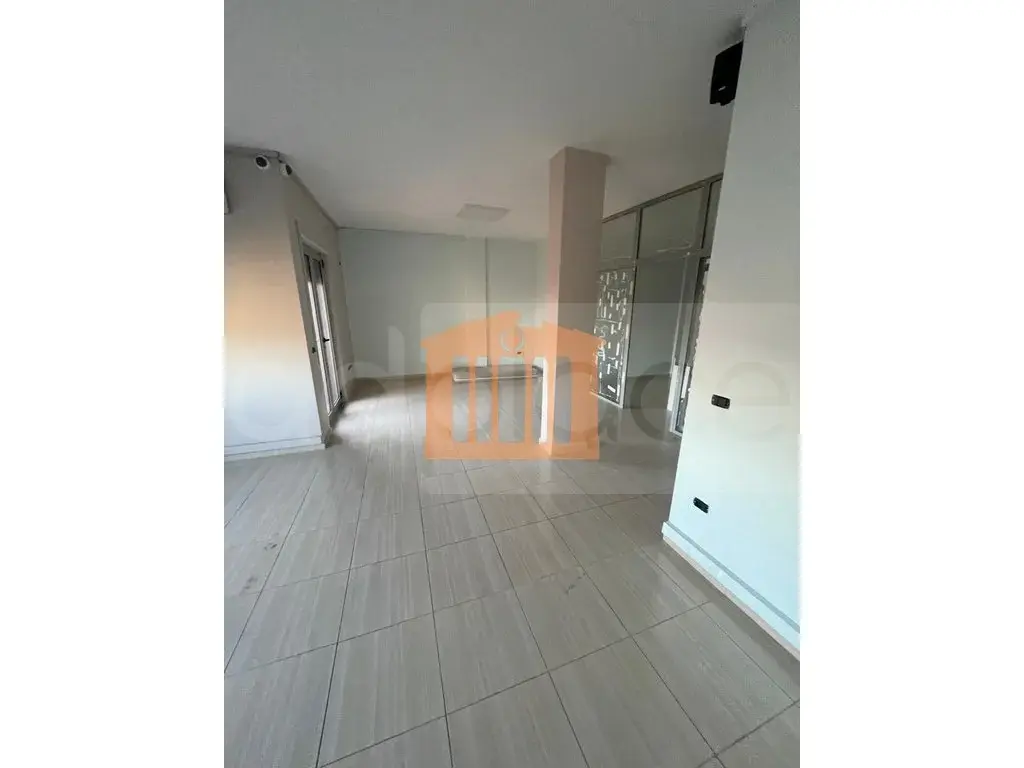 Pasuri të patundshme komerciale 175 m² 3 kati