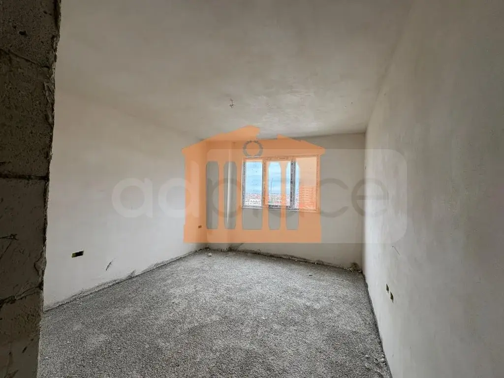Apartament 1+2 dhoma 87 m² 5 kati