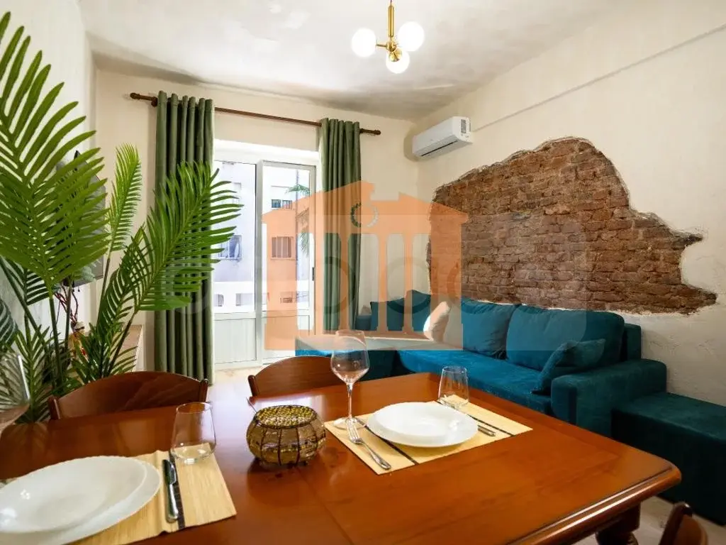 Apartament 1+2 dhoma 70 m² 2 kati