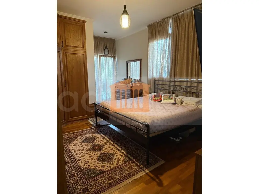 Apartament 1+3 dhoma 140 m²