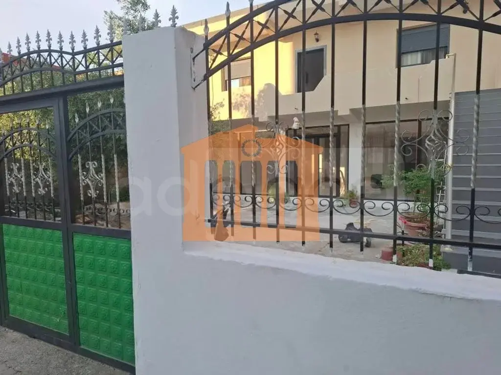Pasuri të patundshme komerciale 100 m² 1 kati