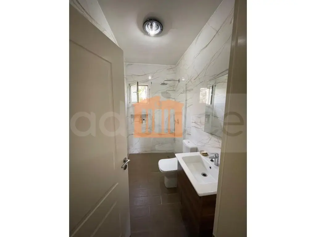 Vilë 80 m² 1 kati