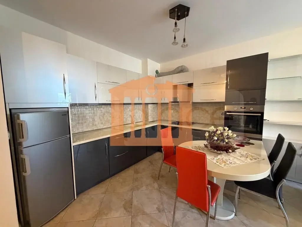 Apartament 1+2 dhoma 88 m² 3 kati