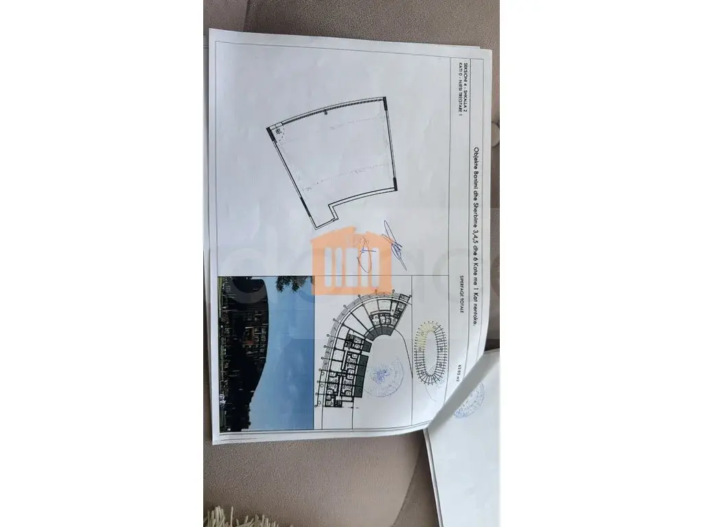 Pasuri të palujtshme komerciale 181 m²