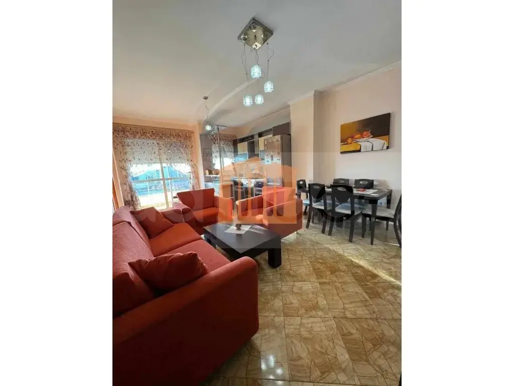 Apartament 1+2 dhoma 70 m² 8 kati