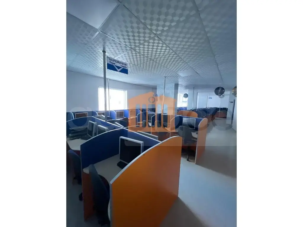 Pasuri të patundshme komerciale 350 m² 3 kati