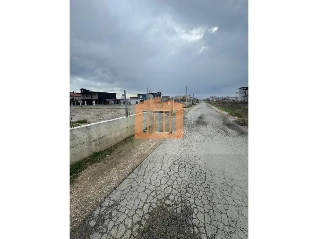 Pasuri të patundshme komerciale 870 m²