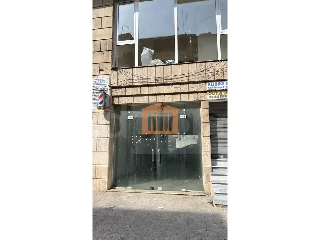 Pasuri të patundshme komerciale 85 m²