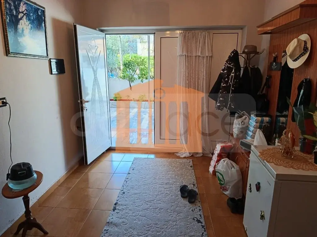 Vilë 194 m² 2 kati