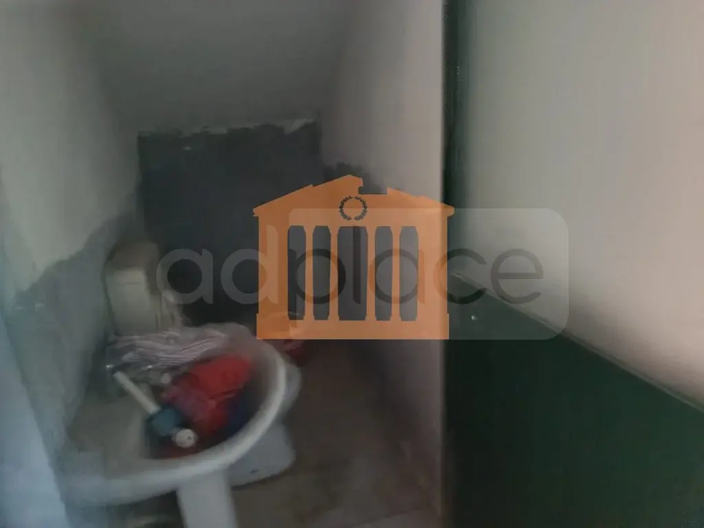 Pasuri të patundshme komerciale 100 m²