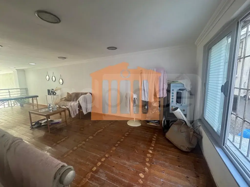 Pasuri të palujtshme komerciale 45 m² 1 kati