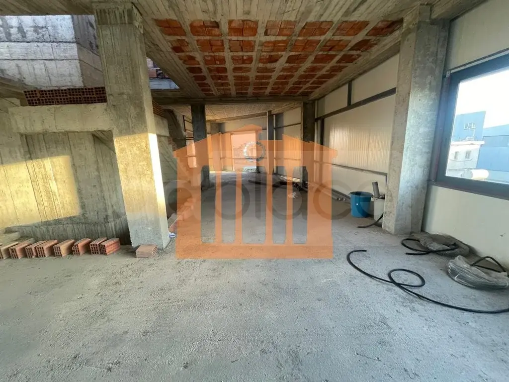 Pasuri të patundshme komerciale 900 m²