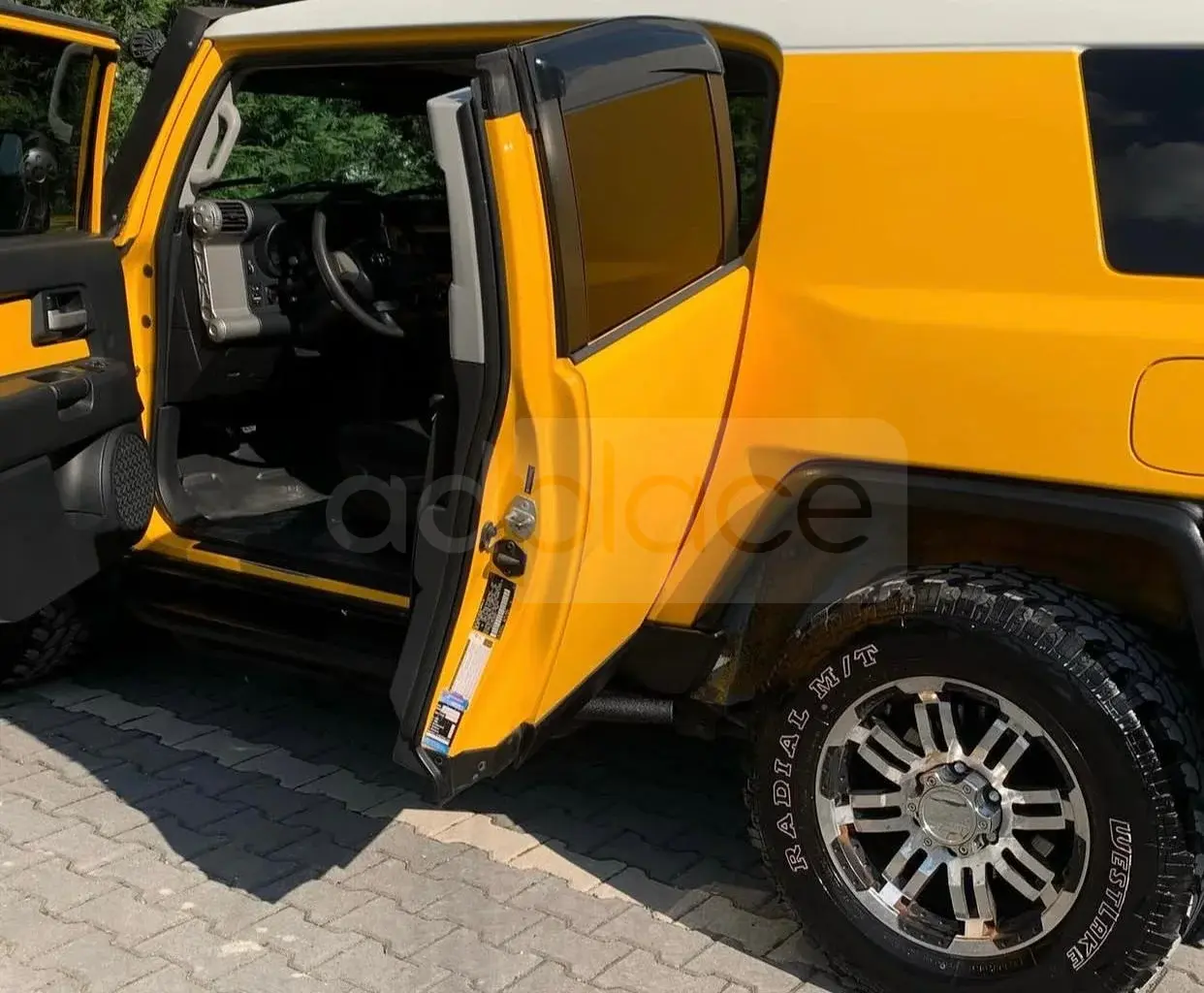 Toyota FJ Cruiser I-J15 2012