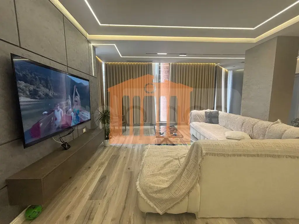 Apartament 1+2 dhoma 110 m² 1 kati