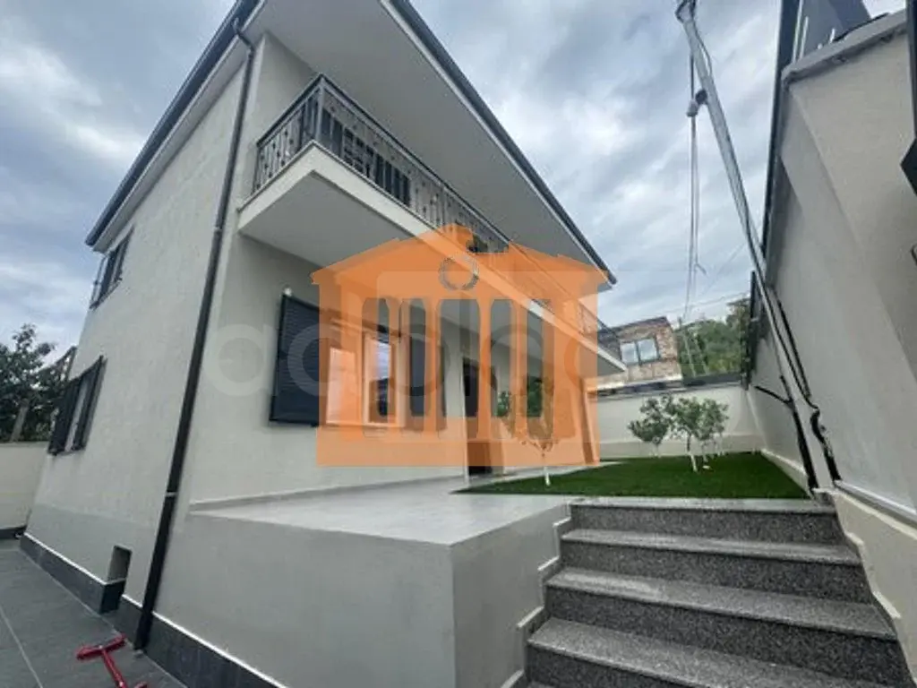 Apartament 1+2 dhoma 92 m² 1 kati