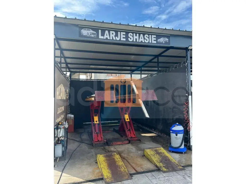 Pasuri të patundshme komerciale 200 m²