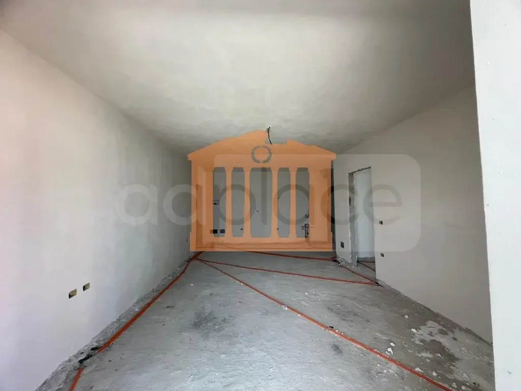 Apartament 1+1 dhoma 64 m² 3 kati