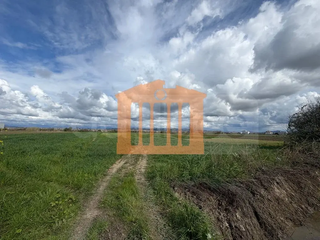 Parcela toke 9680 m²