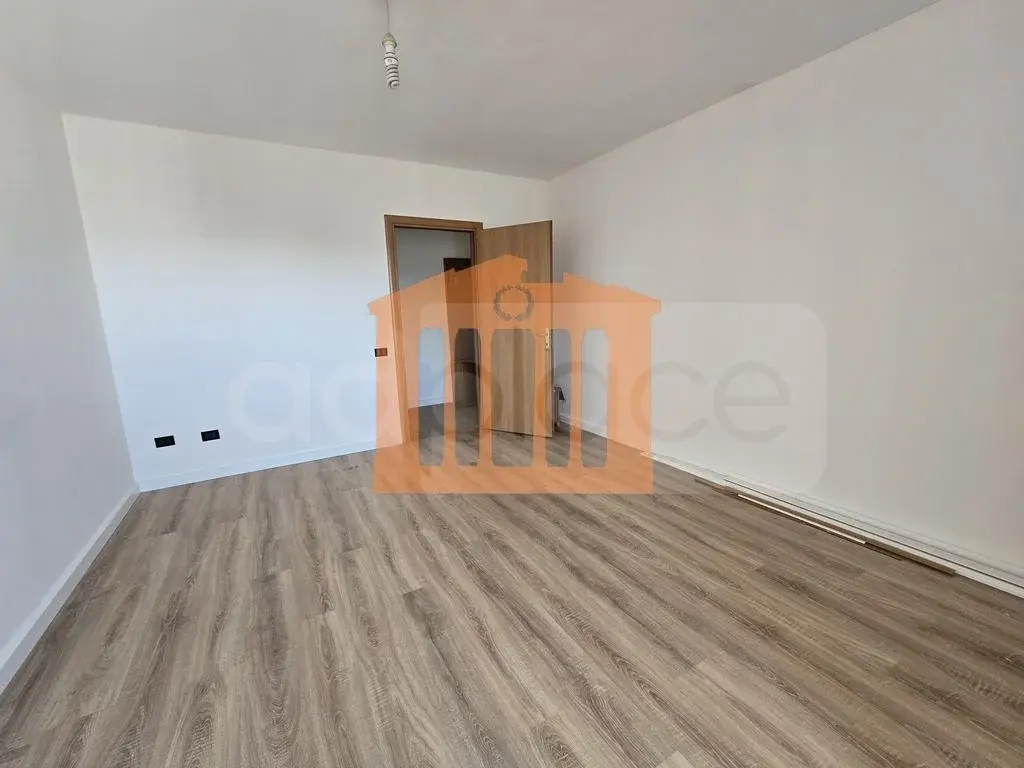 Apartament 1+2 dhoma 81 m² 10 kati