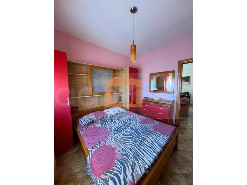 Apartament 1+2 dhoma 70 m² 8 kati