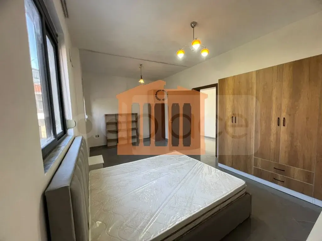 Apartament 1+2 dhoma 100 m² 2 kati
