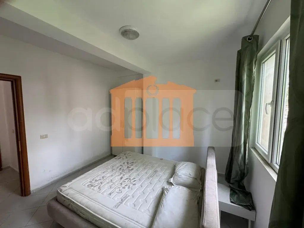 Apartament 1+2 dhoma 89 m² 3 kati