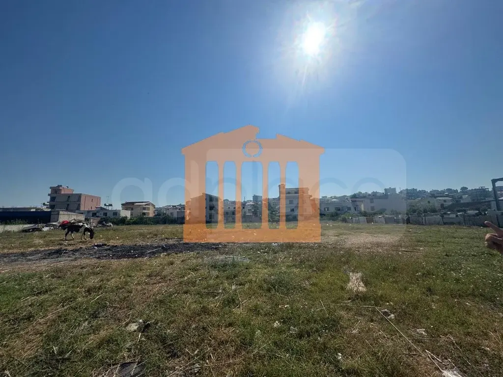 Parcela toke 1607 m²