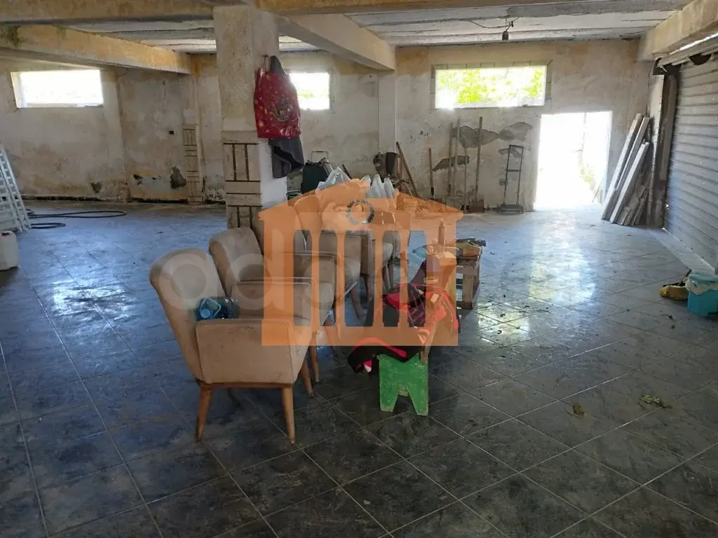 Pasuri të patundshme komerciale 250 m²