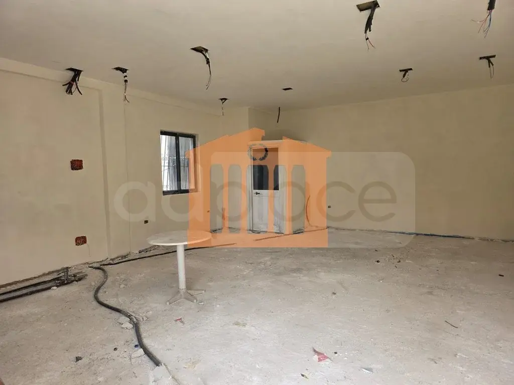 Pasuri të patundshme komerciale 60 m²