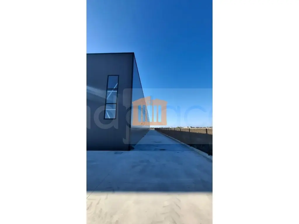 Pasuri të patundshme komerciale 5000 m²