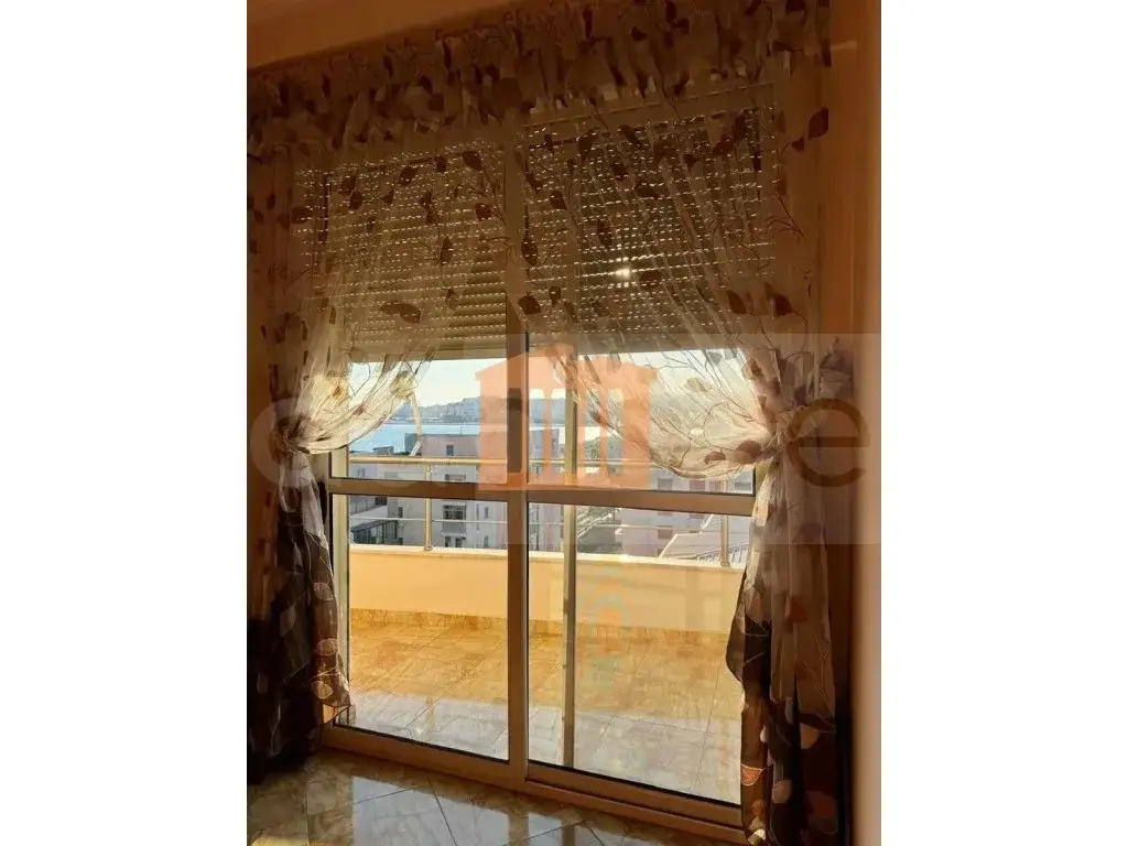 Apartament 1+2 dhoma 70 m² 8 kati