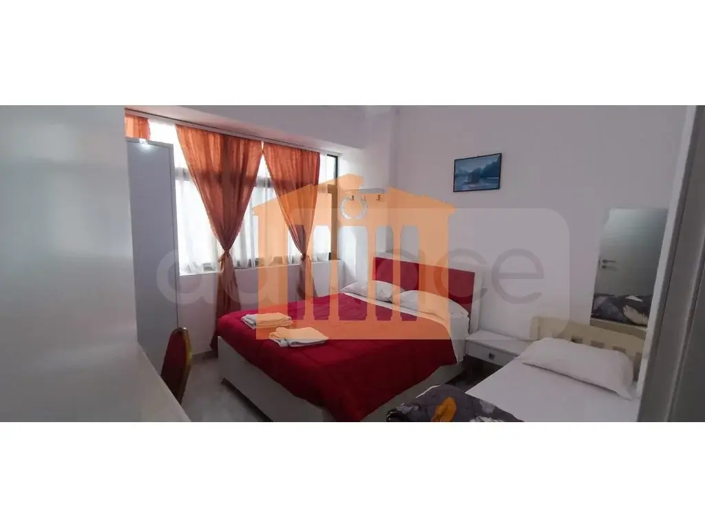 Pasuri të patundshme komerciale 550 m² 4 kati