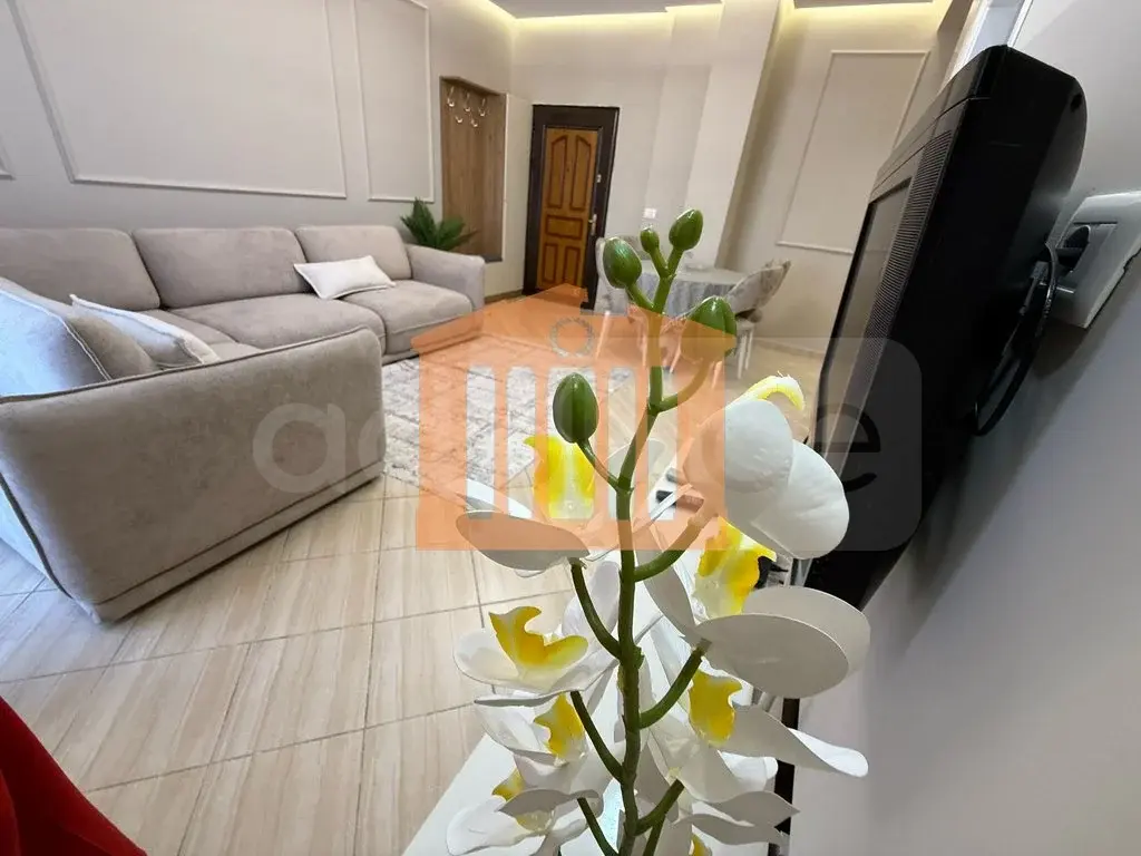 Apartament 1+2 dhoma 100 m² 5 kati
