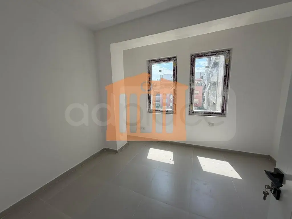 Apartament 1+2 dhoma 78 m² 4 kati